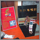 Smartphone im Schaufenster